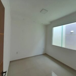 casa renato parente prox a praca (10)