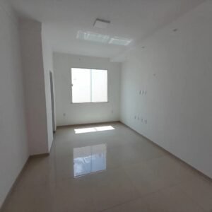 casa renato parente prox a praca (2)